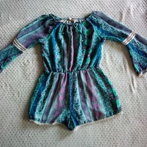 42) Pretty Romper